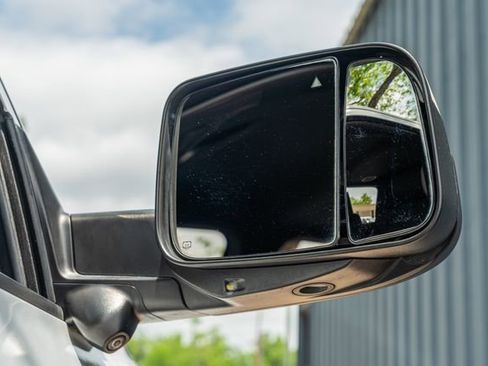 Used 2020 RAM 3500 Laramie w/ Night Edition AWD/4WD image 13