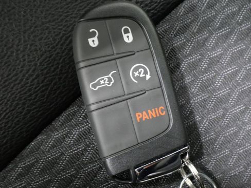 New 2026 Jeep Compass Latitude image 27