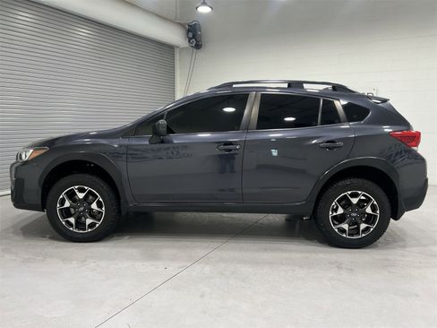 Used 2019 Subaru Crosstrek 2.0i Premium image 5