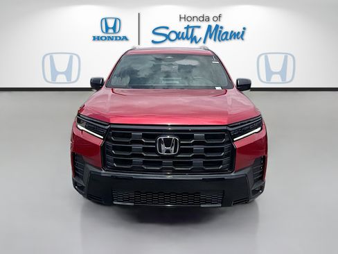 New 2026 Honda Pilot Sport image 2