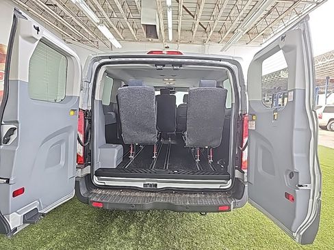 Used 2019 Ford Transit 150 XLT image 18
