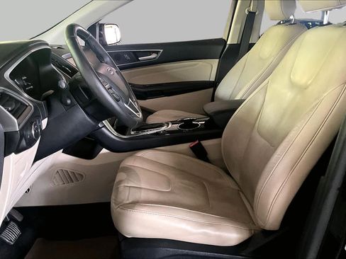 Used 2016 Ford Edge Titanium w/ Technology Package AWD/4WD image 7
