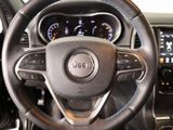 Used 2018 Jeep Grand Cherokee Laredo image 3