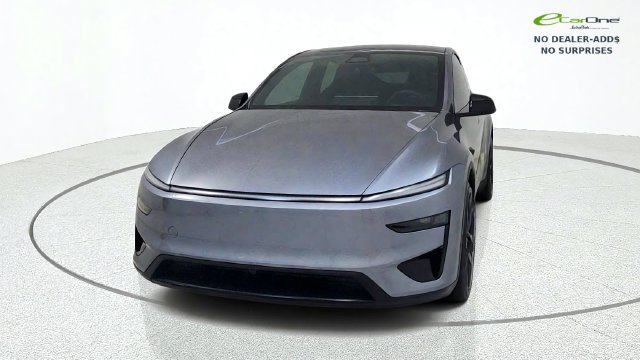 Used 2026 Tesla Model Y Performance AWD/4WD image 2