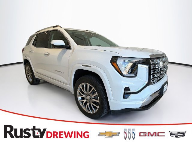Used 2026 GMC Terrain Denali AWD/4WD image 1