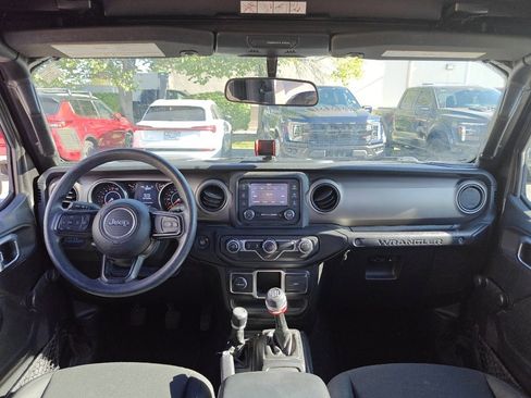 Used 2020 Jeep Wrangler Sport image 22