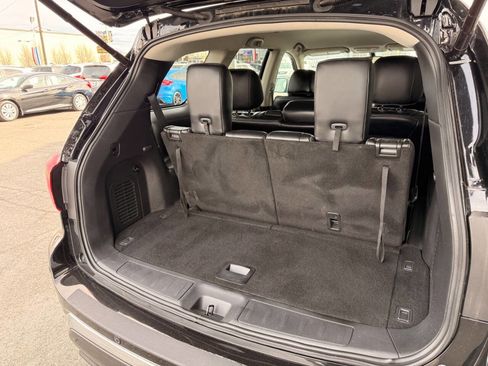 Used 2018 Nissan Pathfinder SL image 7