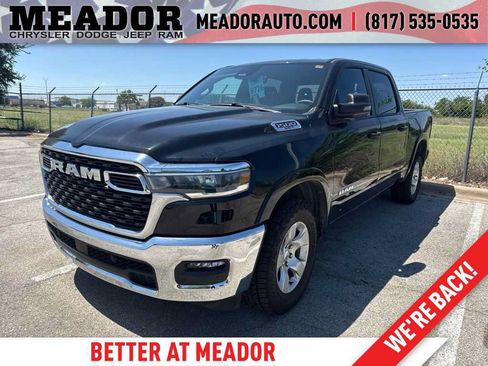 Used 2025 RAM 1500 Big Horn AWD/4WD image 1