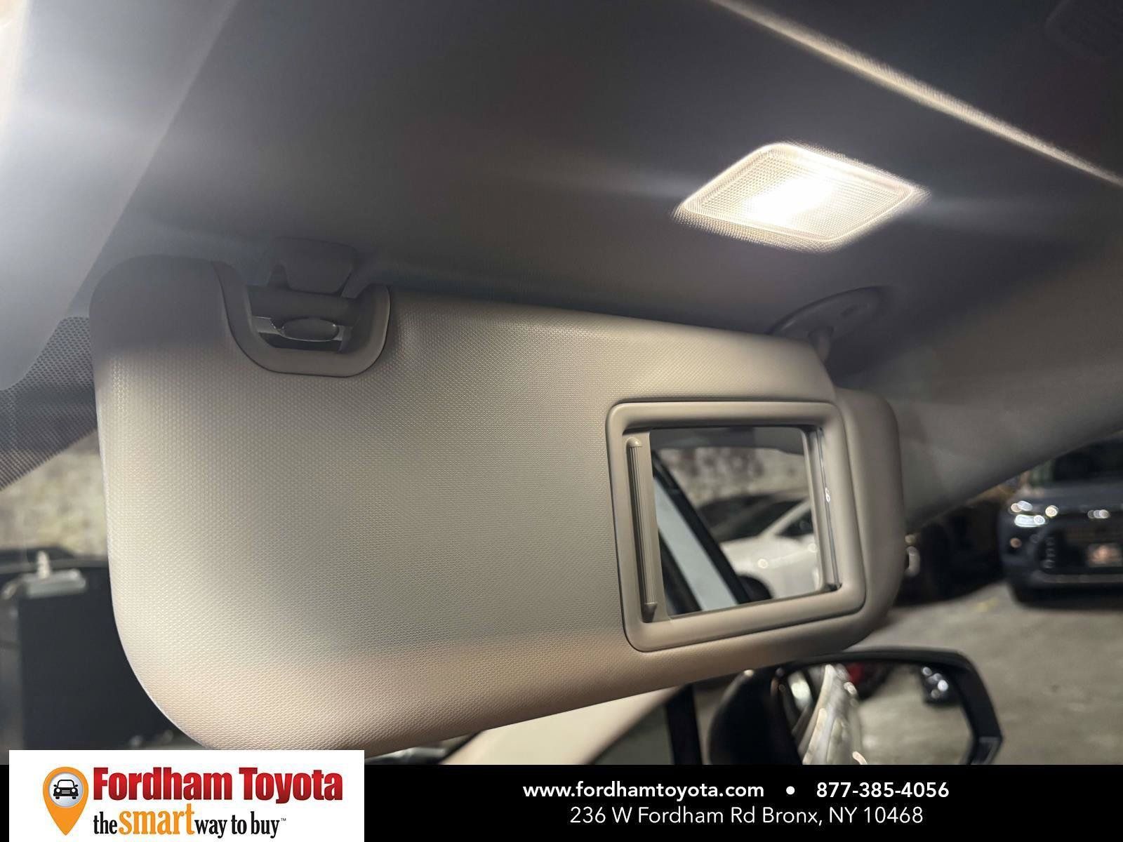 Certified 2025 Toyota RAV4 LE AWD/4WD image 28