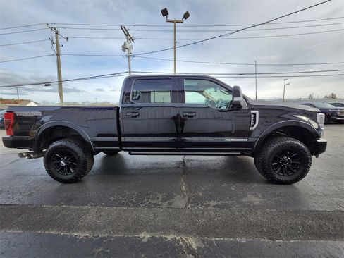 Used 2022 Ford F250 Lariat w/ Tremor Off-Road Package image 6