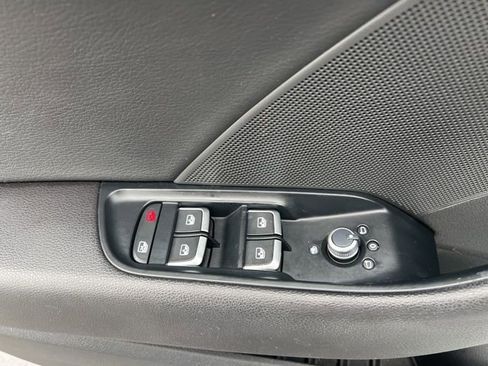 Used 2018 Audi S3 Premium Plus image 17