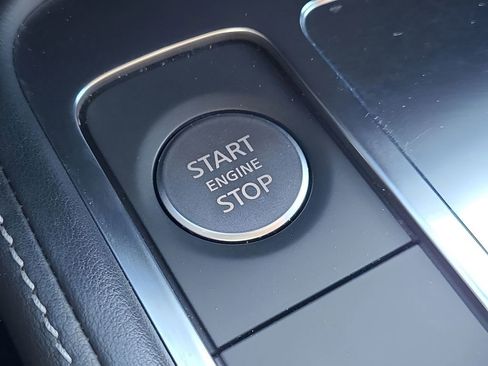 Used 2023 INFINITI QX60 Sensory w/ Cargo Package image 37