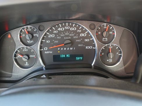 New 2025 Chevrolet Express 3500 w/ Power Convenience Package RWD image 22