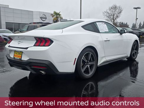 Used 2024 Ford Mustang Coupe RWD image 5