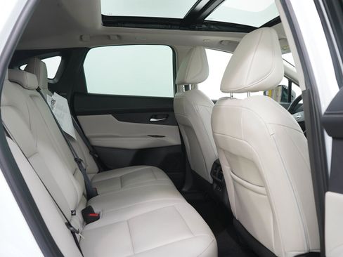 Used 2025 Nissan Murano SL AWD/4WD image 14