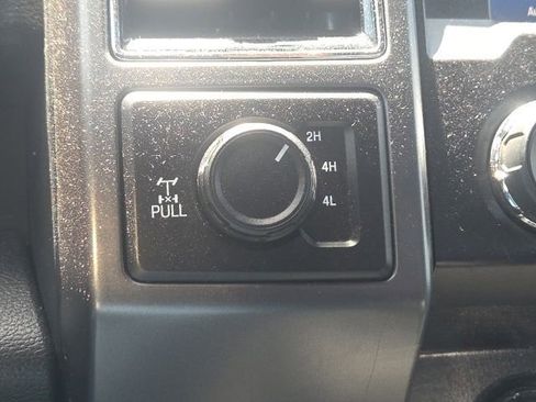 Used 2020 Ford F150 XLT w/ Equipment Group 302A Luxury AWD/4WD image 29