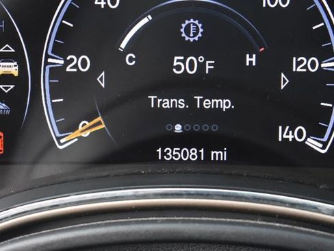 Used 2014 Jeep Grand Cherokee Overland image 34