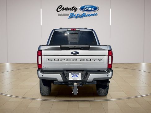 Used 2022 Ford F250 Lariat w/ Tremor Off-Road Package image 12