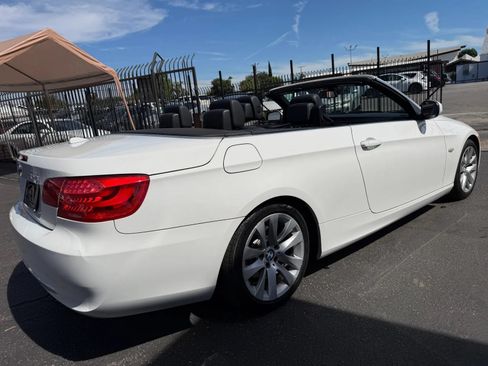Used 2013 BMW 328i Convertible RWD image 26