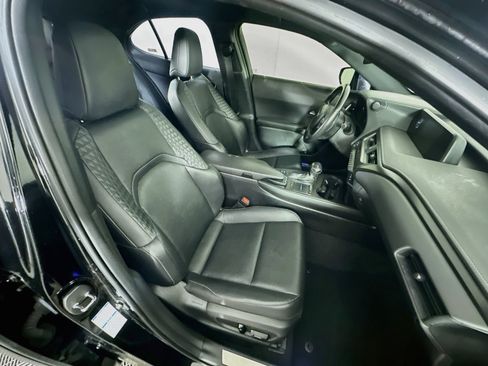 Used 2021 Lexus UX 250h w/ Premium Package AWD/4WD image 32