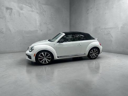 Used 2014 Volkswagen Beetle R-Line FWD image 1