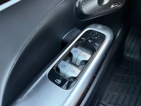 Used 2024 Mercedes-Benz C 43 AMG 4MATIC Sedan image 25
