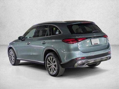 Certified 2025 Mercedes-Benz GLC 300 image 7