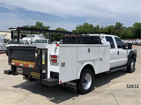 Used 2016 Ford F450 XL w/ Power Equipment Group RWD image 2