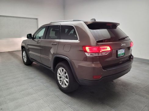Used 2021 Jeep Grand Cherokee Laredo RWD image 5