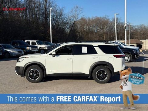 Used 2024 Nissan Pathfinder Rock Creek image 2