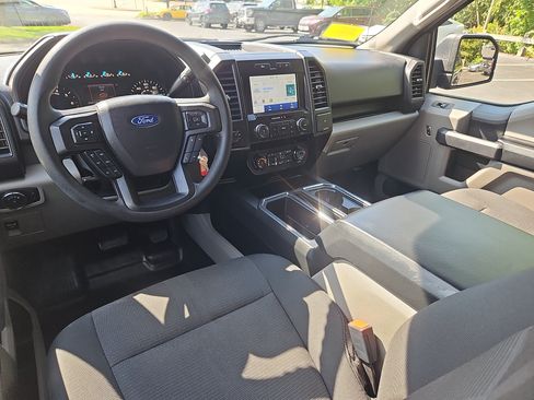 Used 2020 Ford F150 XL w/ Equipment Group 101A Mid AWD/4WD image 3