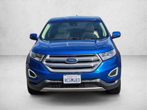 Used 2018 Ford Edge SEL w/ Equipment Group 201A FWD image 2