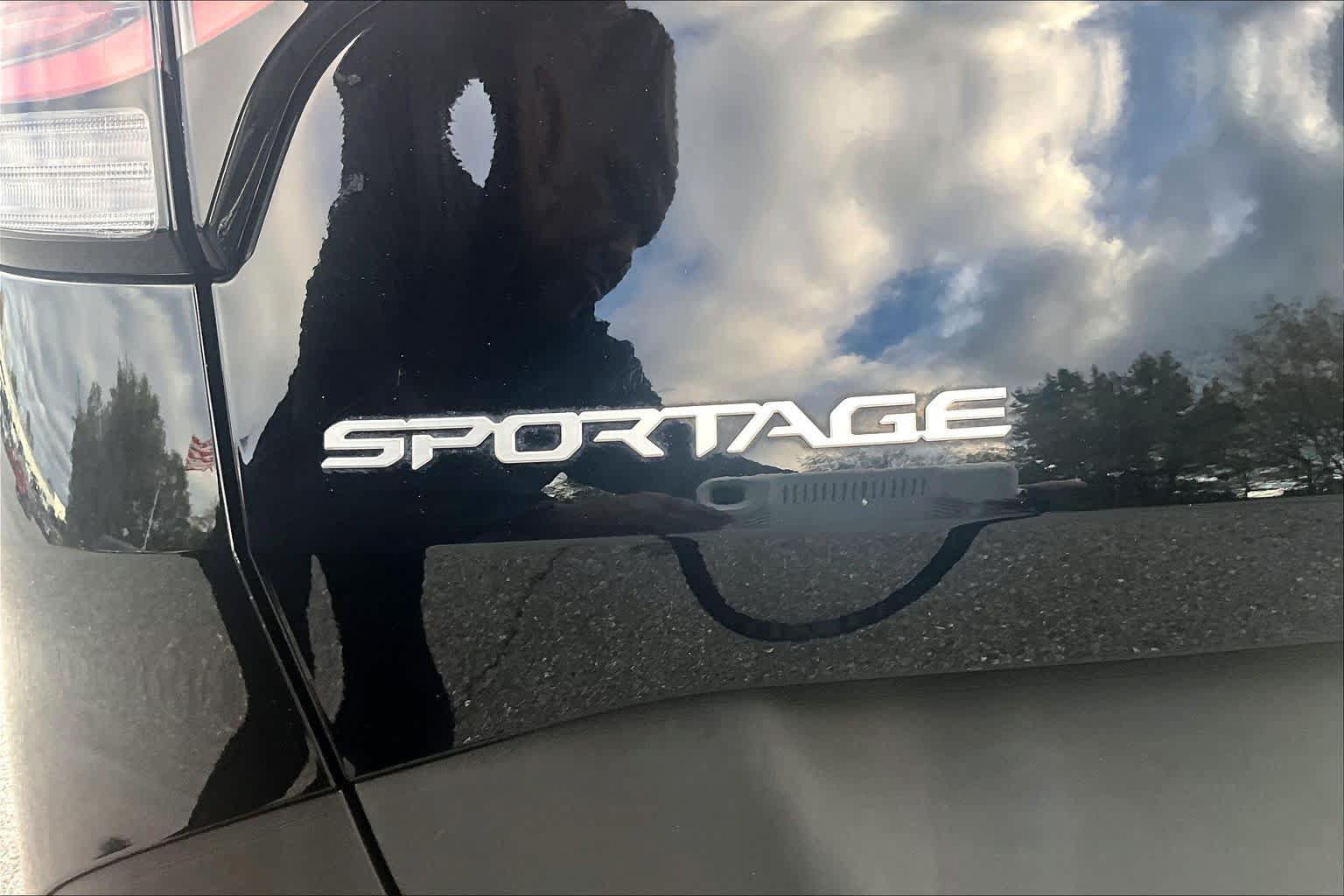 Used 2023 Kia Sportage X-Line AWD/4WD image 10