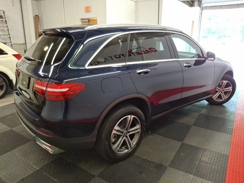 Used 2019 Mercedes-Benz GLC 300 4MATIC image 12