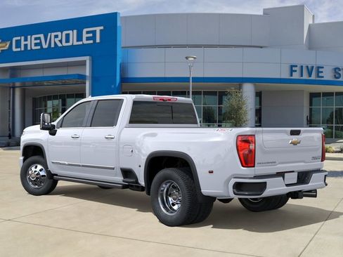 New 2026 Chevrolet Silverado 3500 High Country AWD/4WD image 3