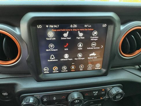 Used 2022 Jeep Gladiator Mojave w/ Cold Weather Group AWD/4WD image 39