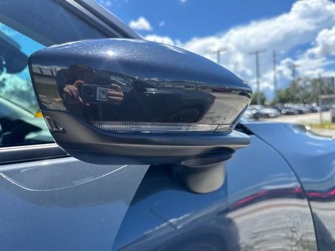 Used 2025 MAZDA CX-50 AWD 2.5 S w/ Premium Plus Pkg image 8