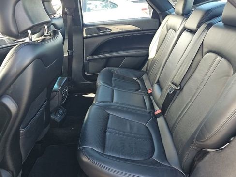 Used 2017 Lincoln MKZ Reserve image 5