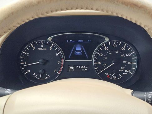 Used 2014 Nissan Pathfinder SL AWD/4WD image 23