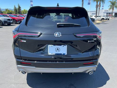 Certified 2025 Acura ADX A-Spec image 9