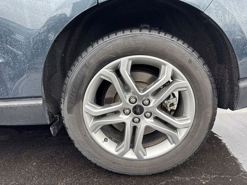 Used 2023 Ford Edge SEL w/ Convenience Package image 10