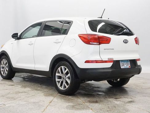 Used 2016 Kia Sportage LX image 3
