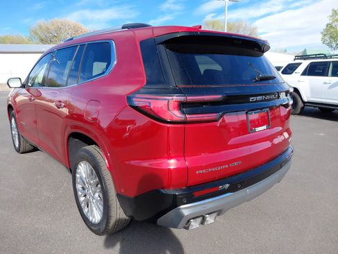 New 2026 GMC Acadia Denali w/ Super Cruise Package image 5