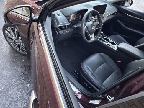 Used 2024 Nissan Altima 2.5 SL image 28