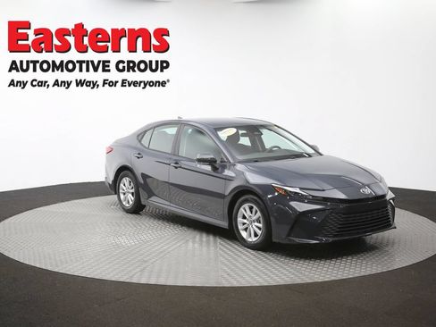 Used 2025 Toyota Camry LE FWD image 47