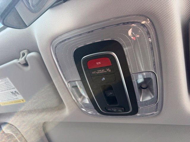Used 2024 Hyundai Kona Limited AWD/4WD image 30