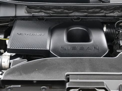 Used 2025 Nissan Murano SV image 25