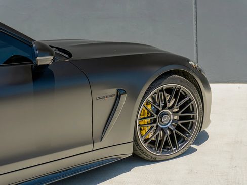 Used 2025 Mercedes-Benz AMG GT 55 image 44