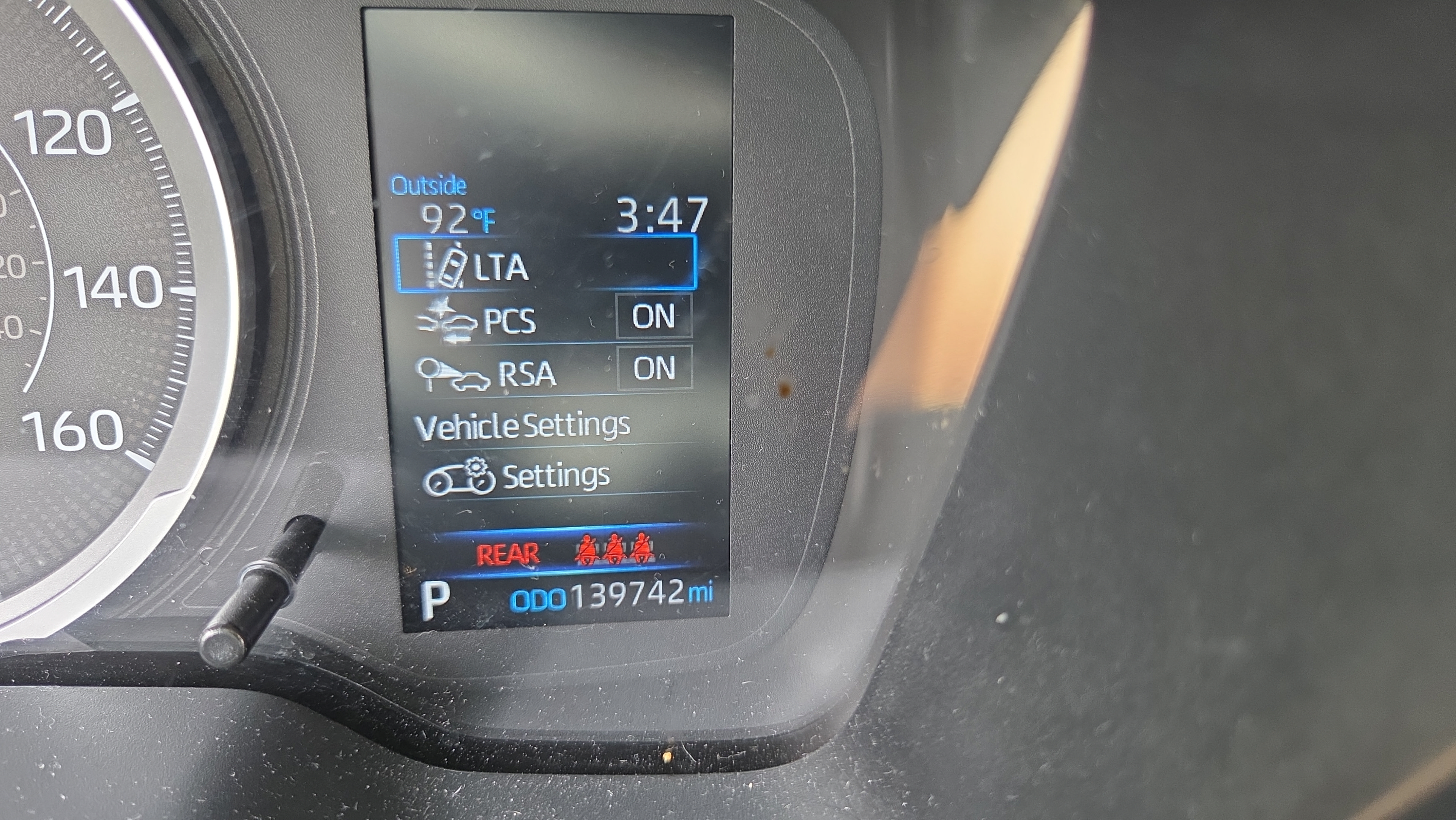 Used 2022 Toyota Corolla LE FWD image 26