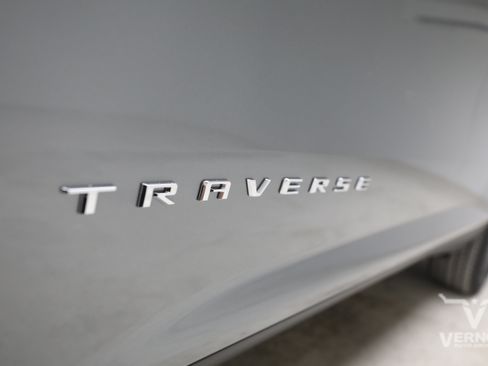 New 2027 Chevrolet Traverse LT w/ Driver Confidence Package FWD image 33